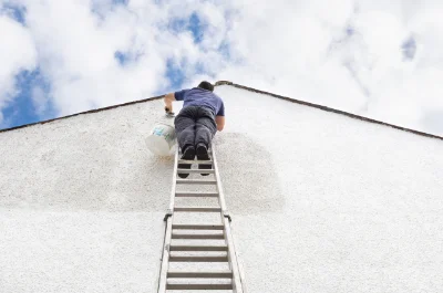 Peinture extérieure à la Remuée — façades et ravalement